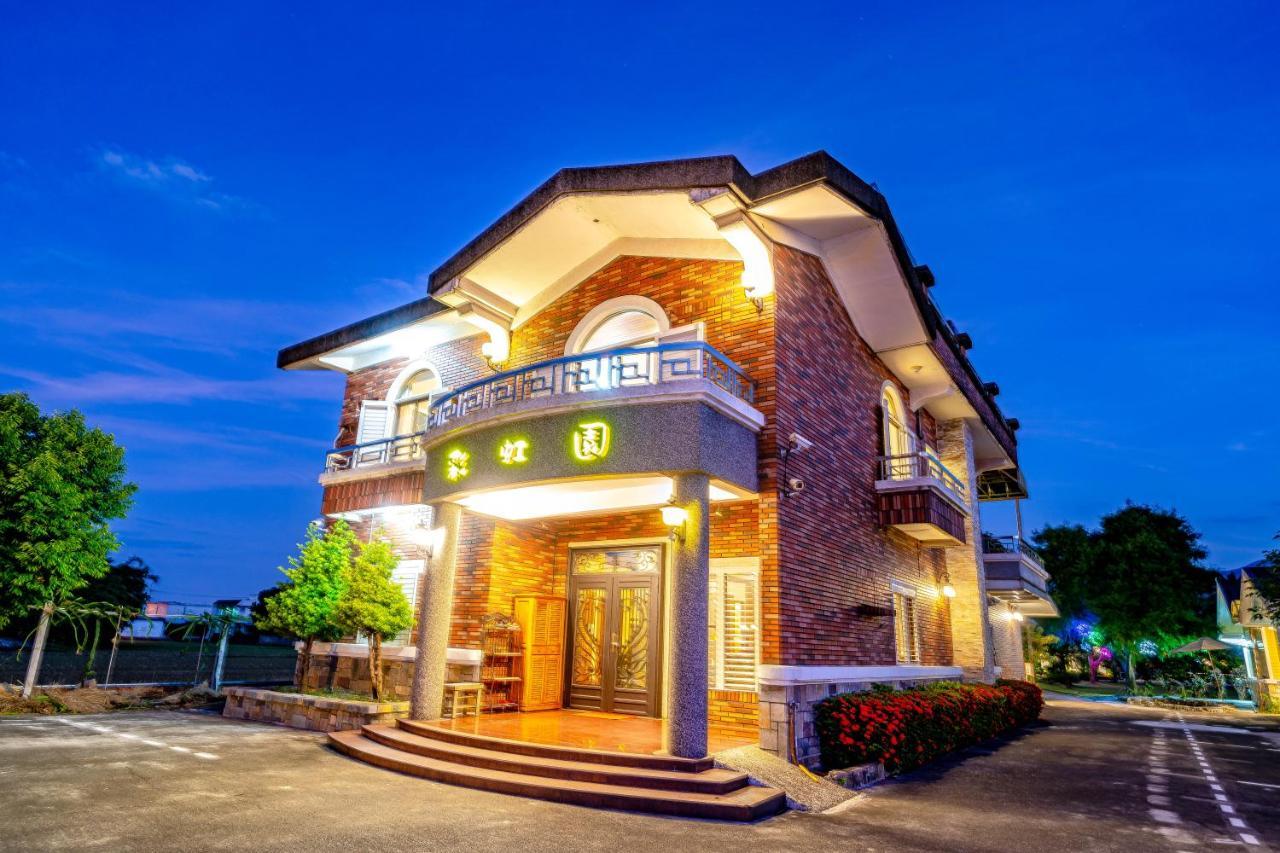 Rainbow Garden B&B Dongshan  Exterior photo